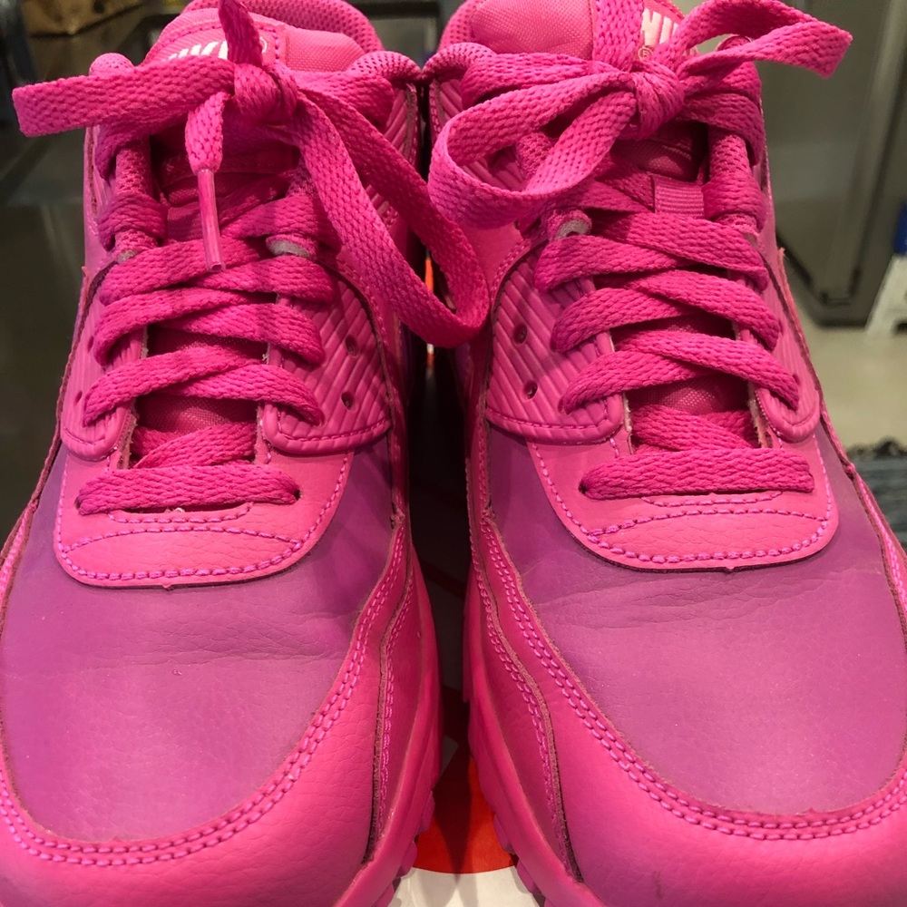 COPY - Nike shoes